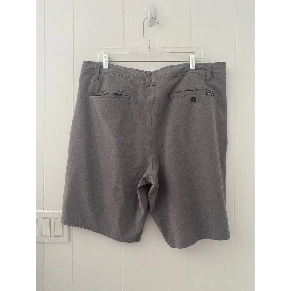 O'Neill Men's Gray Hybrid Stretch Walking Board Shorts Size 40 Flat Front